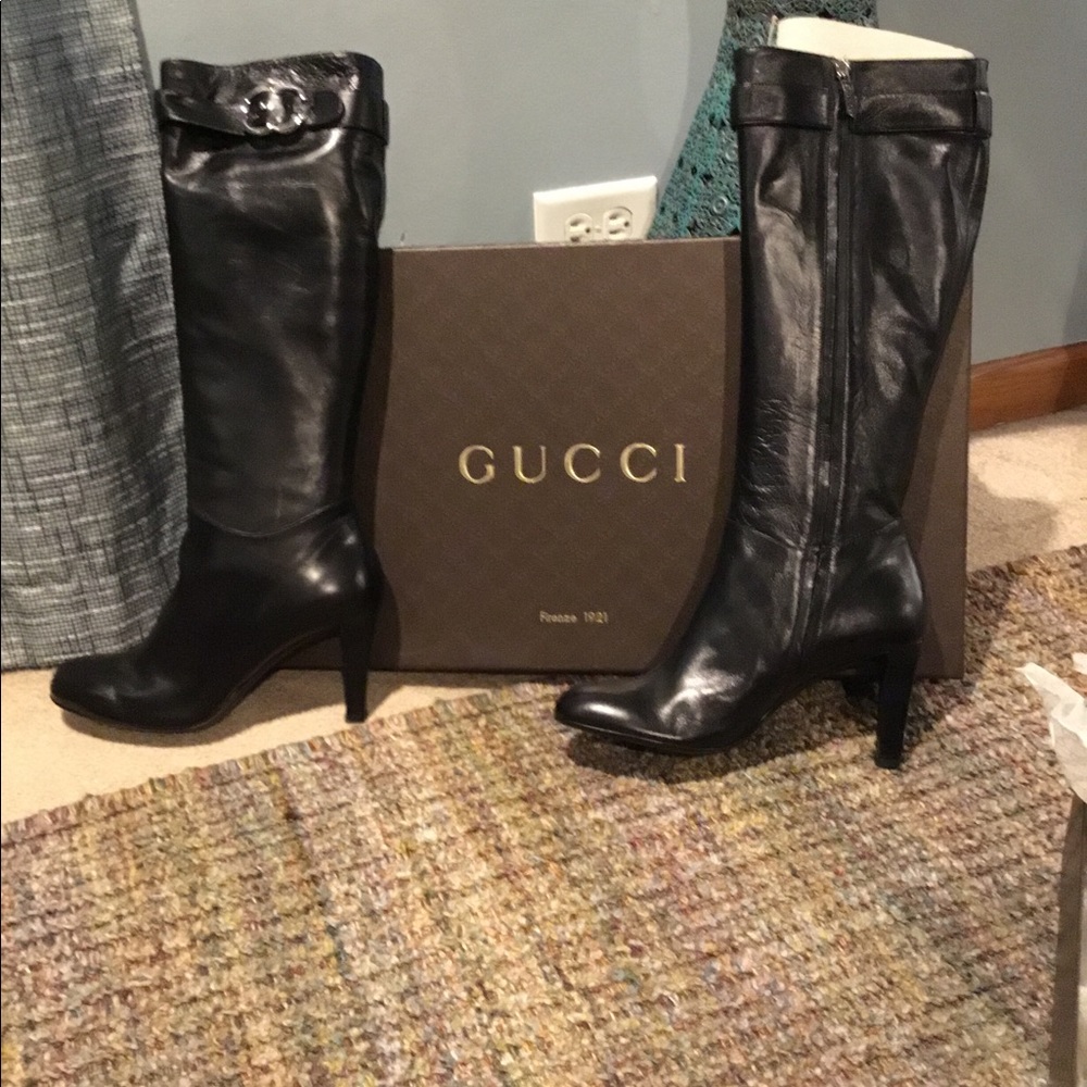 Boots - Picture 5 of 8
